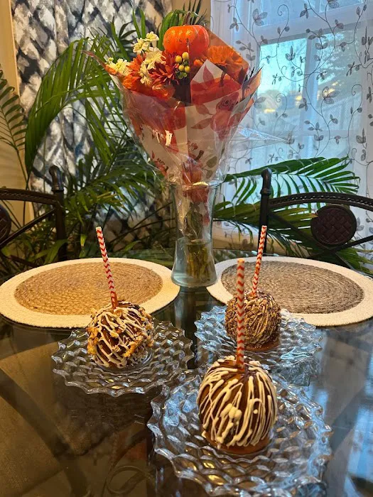 Southern Girl Kitchen & Treats LLC Picture 9