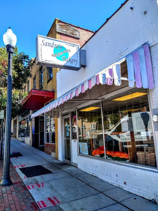 Sandra's Bakery Picture 3