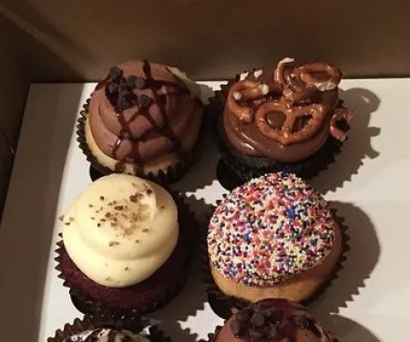 C.Cups Cupcakery