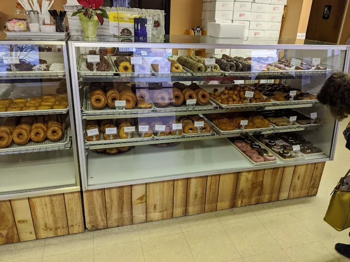 Granny's Donuts Picture 6