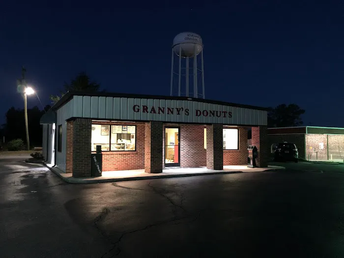 Granny's Donuts Picture 9