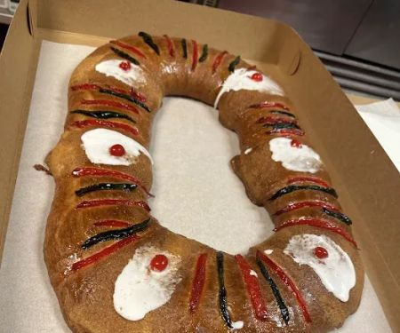LA IDEAL Bakery