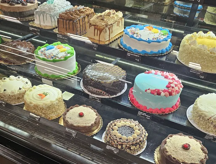 Safeway bakery Picture 6
