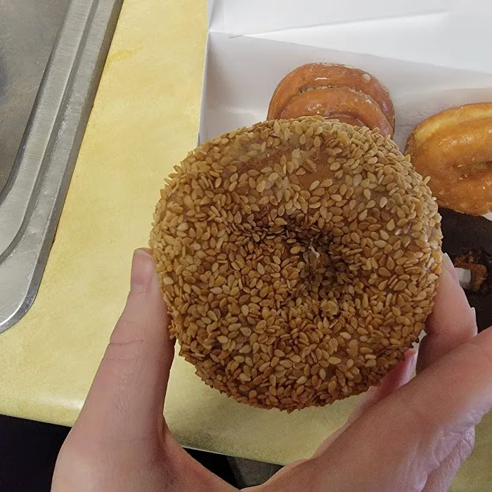 Sesame Donuts Picture 8