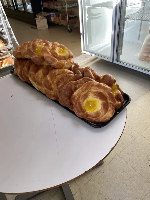 La Imperial Bakery Picture 1