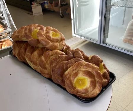 La Imperial Bakery