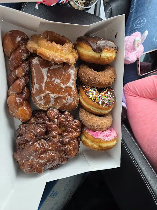 Donut Palace Picture 7