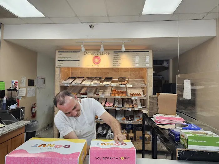 Donut Palace Picture 1