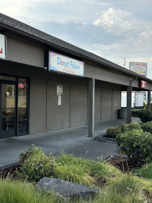 Donut Palace Picture 4