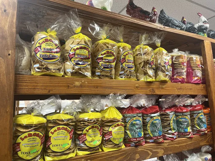 Los Reyes Bakery and Market Picture 7