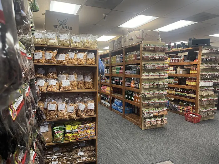 Los Reyes Bakery and Market Picture 6