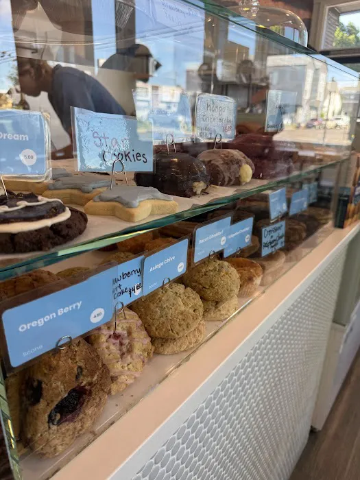 Blue Moon Bakery Picture 8