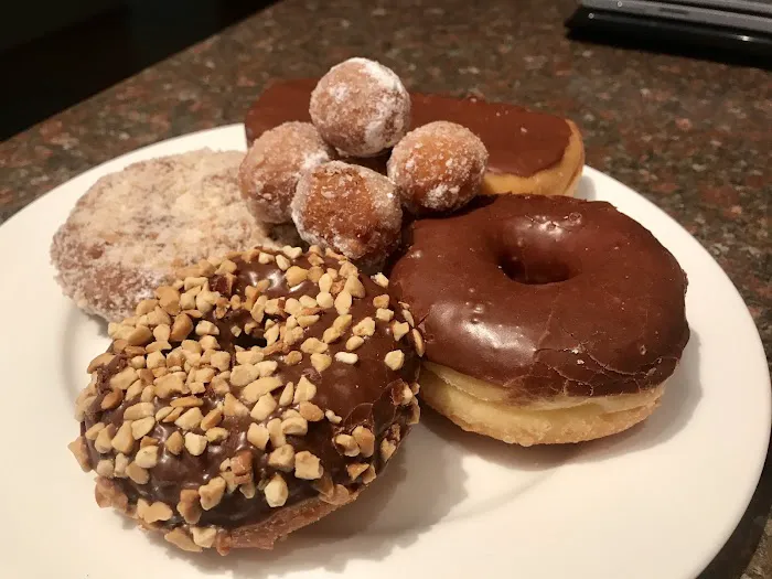 Donuts Plus Picture 3