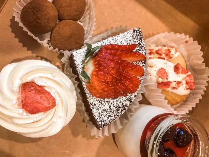 Fern Ridge Cafe & Bakery Picture 9