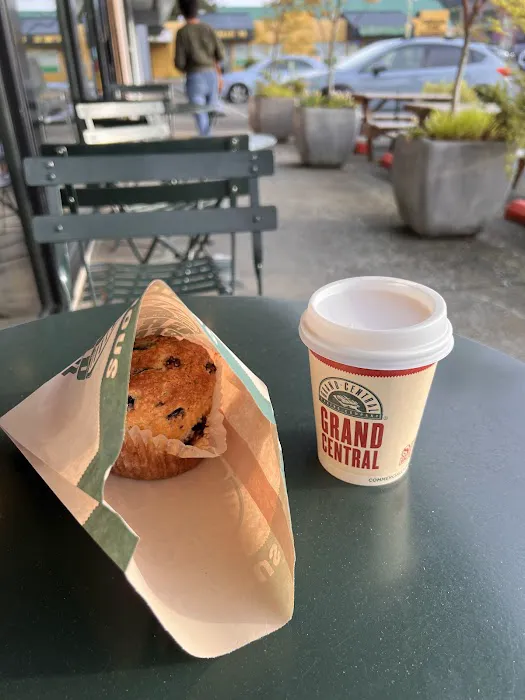 Grand Central Bakery - Cedar Mill Cafe Picture 9