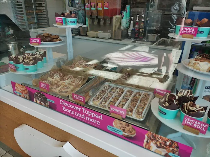 Cinnabon Picture 8