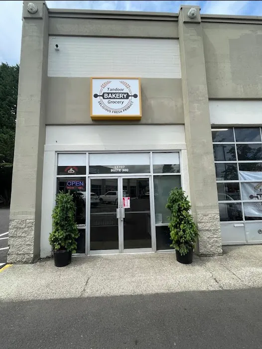 Tandoor Bakery & Grocery Picture 10