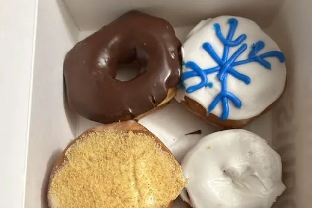 Sesame Donuts