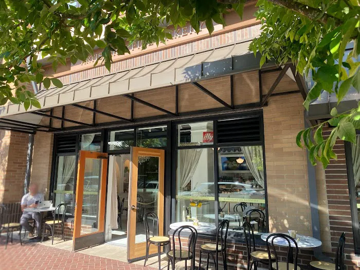 Artisserie Fine Bakery - Lake Oswego Picture 9