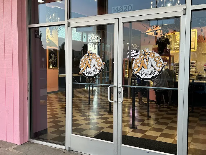 Voodoo Doughnut Picture 7