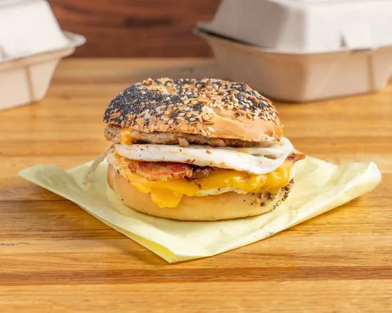 Puddletown Bagels - Milwaukie Station (SE 21st Ave. & Main St.) Picture 8