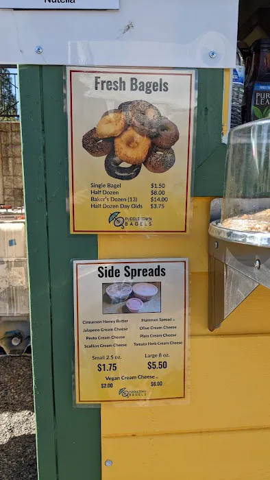Puddletown Bagels - Milwaukie Station (SE 21st Ave. & Main St.) Picture 3