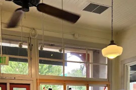Grand Central Bakery - Sellwood cafe