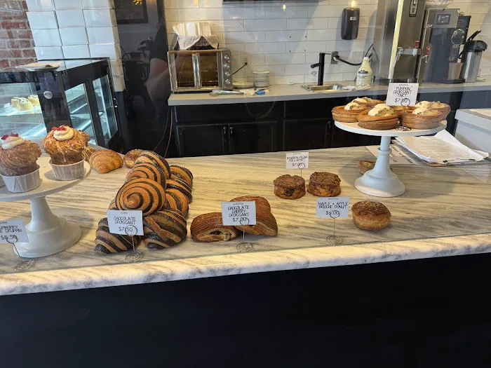 Twisted Croissant & Patisserie Picture 6