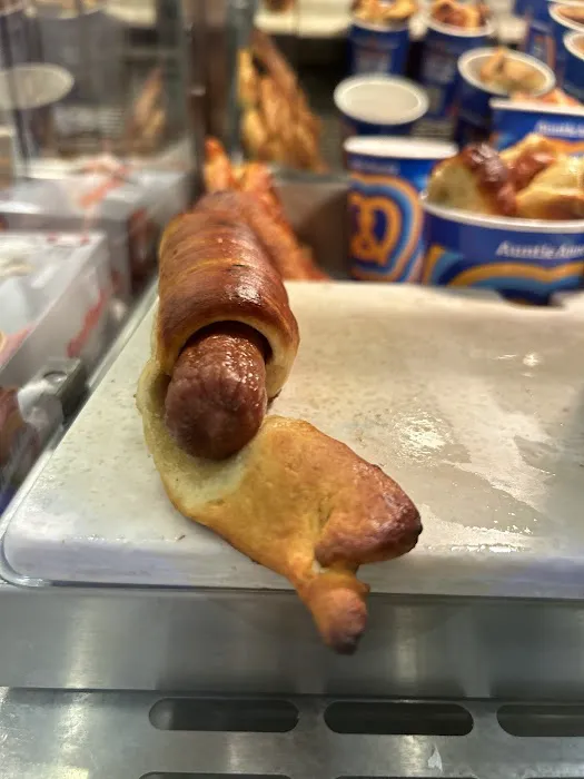 Auntie Anne's Picture 8