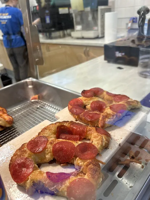 Auntie Anne's Picture 7