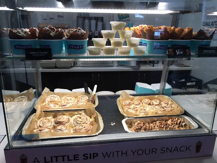 Cinnabon Picture 4