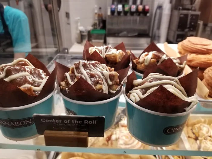 Cinnabon Picture 6