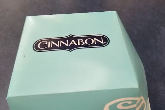 Cinnabon