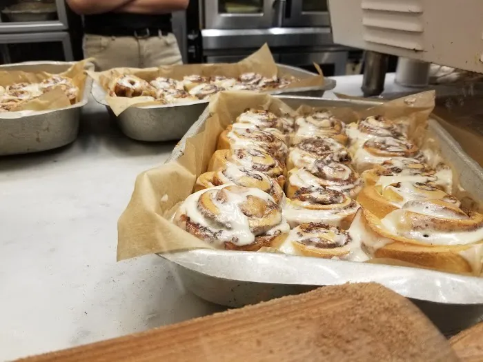 Cinnabon Picture 7