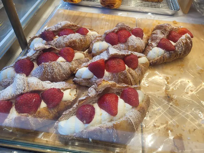 Tous Les Jours - Clackamas Town Center Picture 8