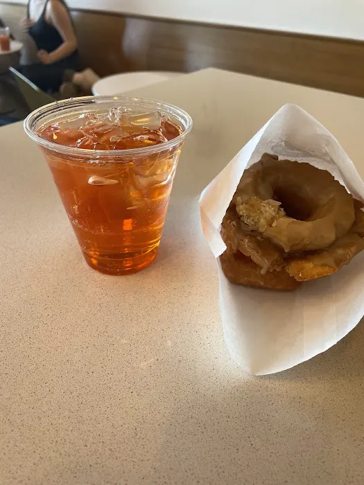 Coco Donuts & Coffee Sunnyside Picture 4