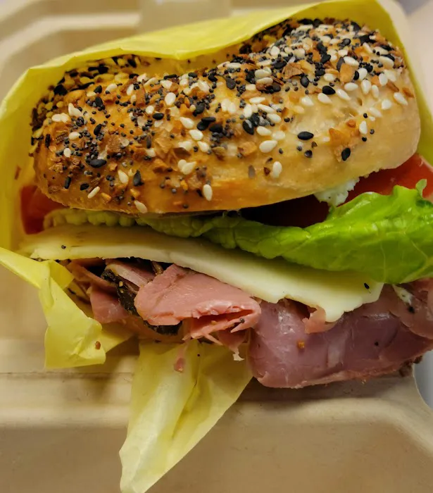 Puddletown Bagels - Springwater Cart Park Picture 5
