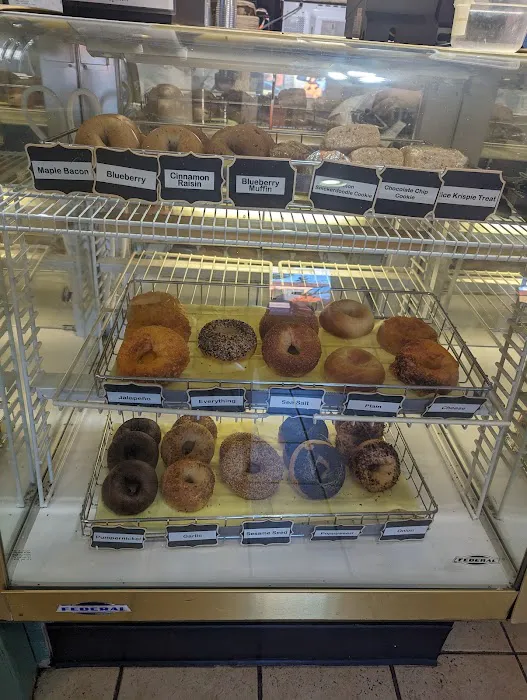 Puddletown Bagels - Springwater Cart Park Picture 2