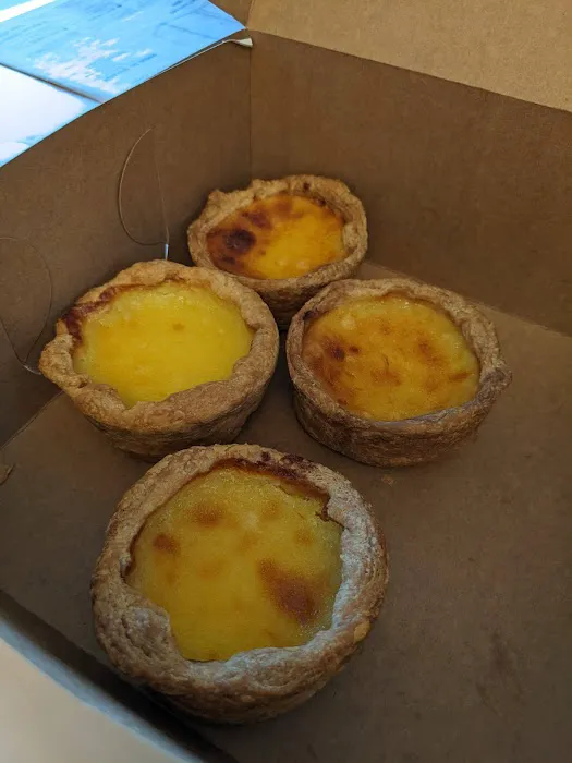 Jen's Pastries Picture 3