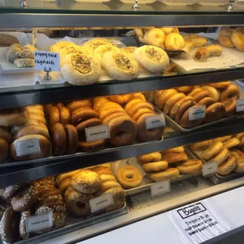 Henry Higgins Boiled Bagels Picture 4