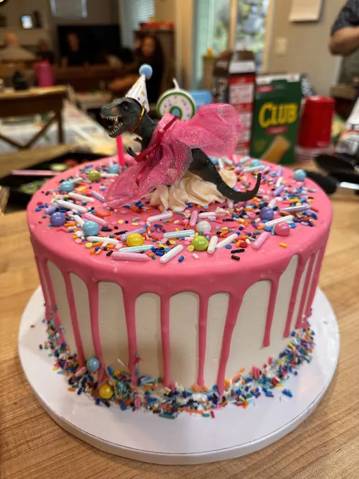Elka Bee's Bakery Picture 6