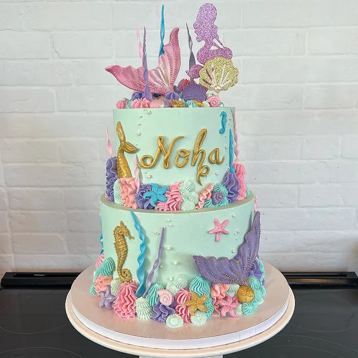 Elka Bee's Bakery Picture 2