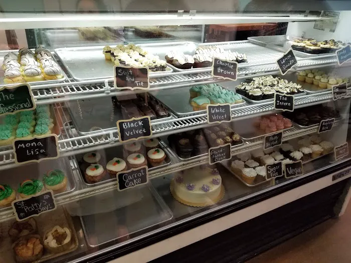 FAT Cupcake Picture 9