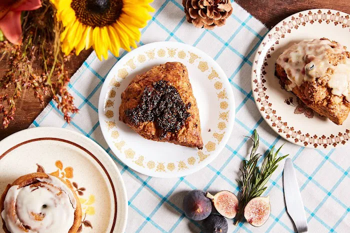 Shoofly Vegan Bakery and Cafe Picture 7