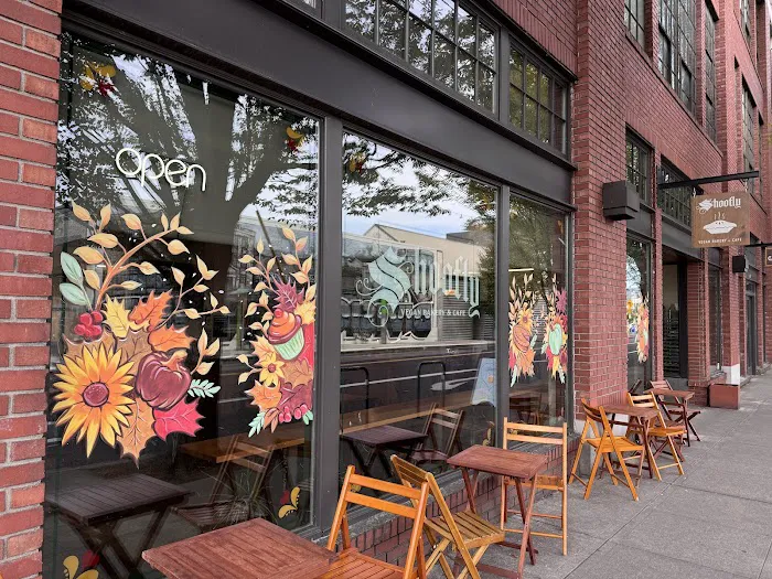 Shoofly Vegan Bakery and Cafe Picture 4
