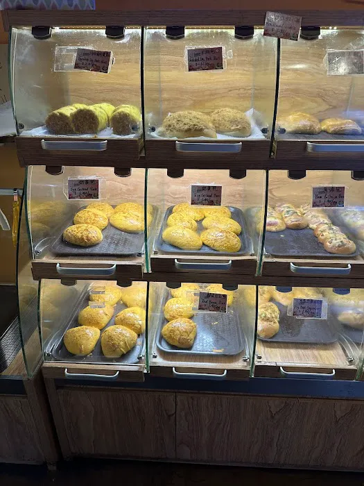 Li Min's Bakery & Bistro Picture 3