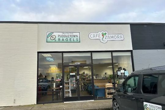 Puddletown Bagels - Powell Cafu00e9 (SE 36th Ave. & Powell BLVD)