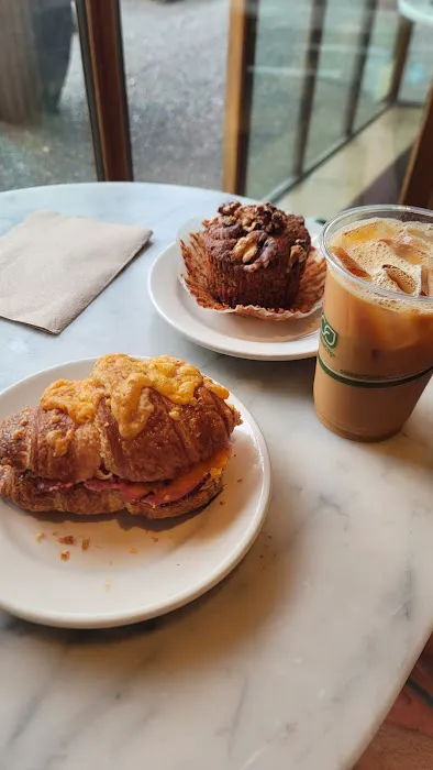 Grand Central Bakery - Multnomah Village Cafe Picture 2