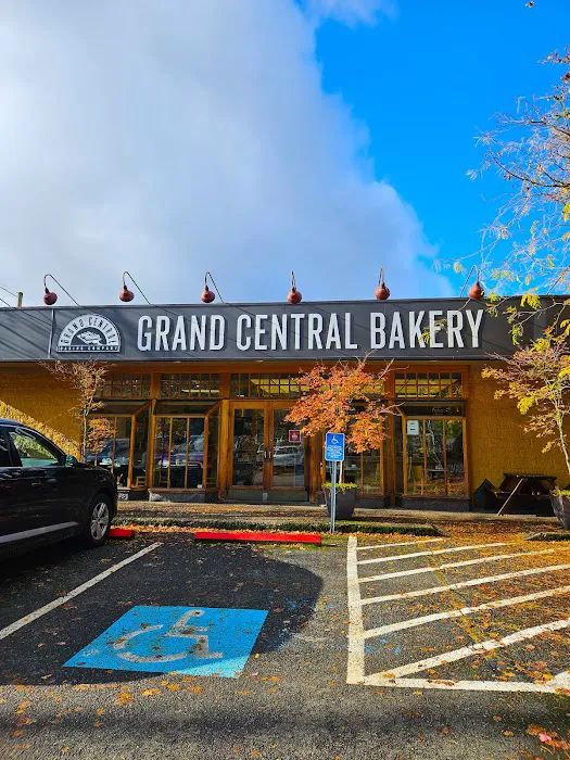 Grand Central Bakery - Multnomah Village Cafe Picture 3