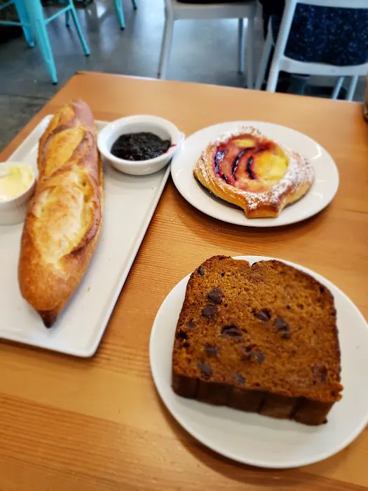 Little T American Baker Picture 3